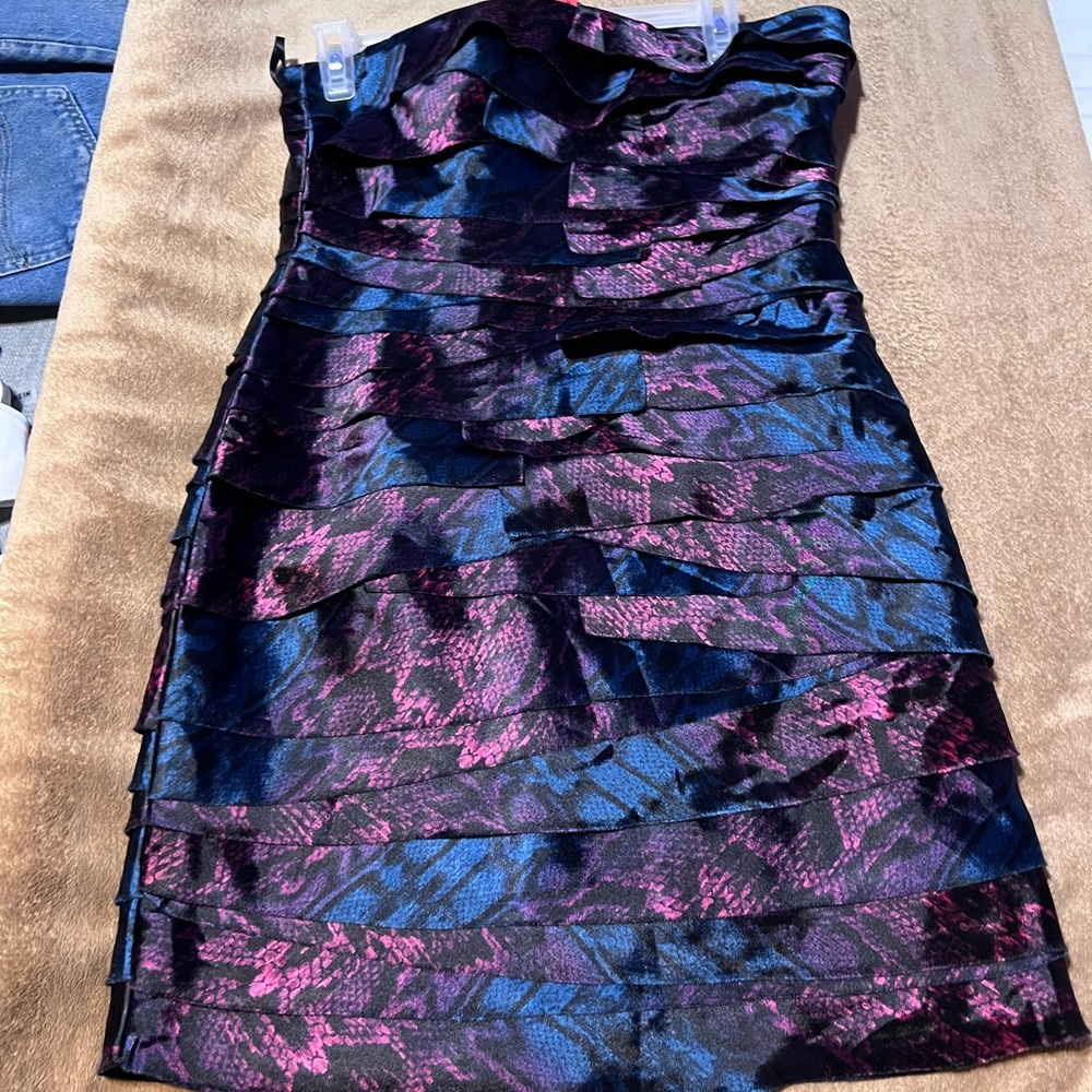 Multicolor, beautiful dress strapless perfect for any occasion